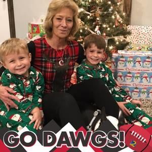 Meet your Posher, Felicia